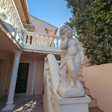 Les Tresors D'antheor Yourehostehelper * Saint-Raphael (Var)